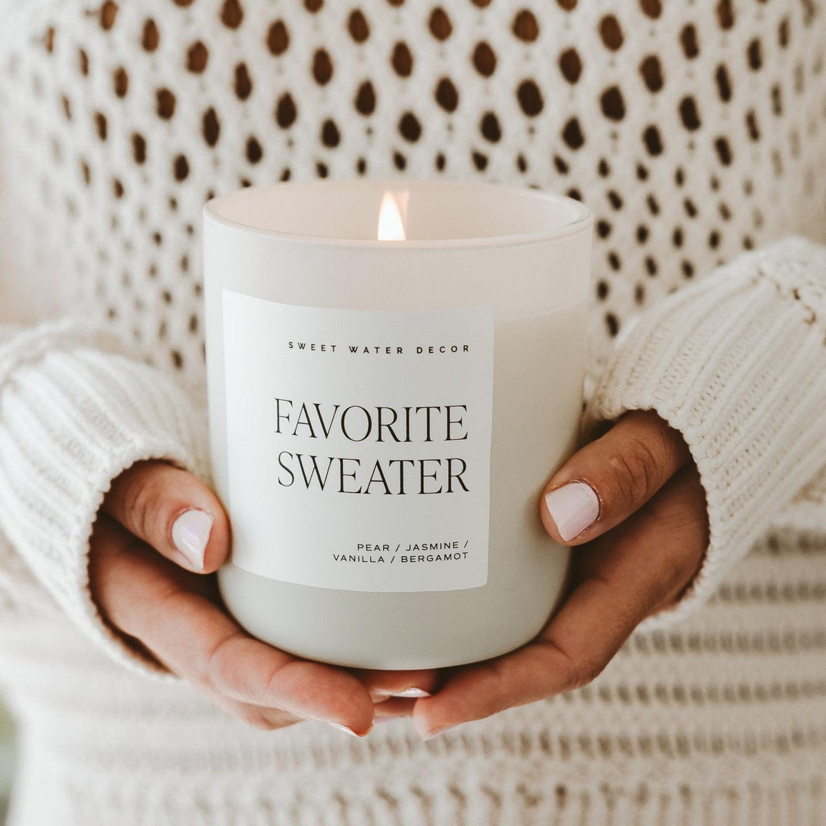 Favorite Sweater Soy Candle – Cashmere & Vanilla – 15 oz